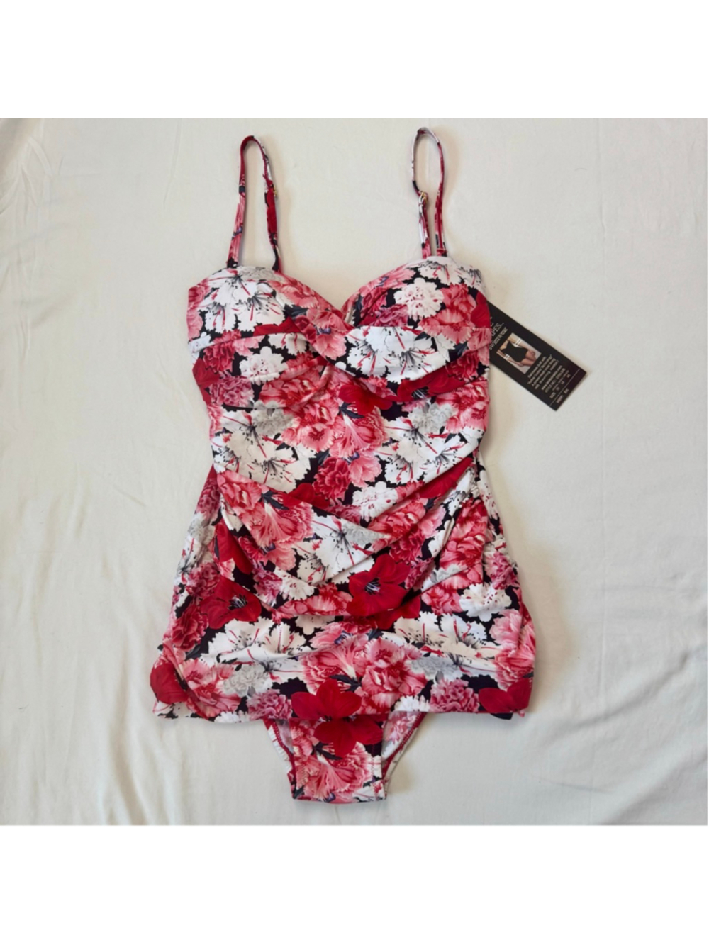 NWT New Shore shapes 1 Piece Swimsuit Swim Dress Red Floral Retro Women’s 10